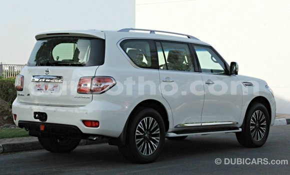 Sayi Imported Nissan Patrol White Mota in Import - Dubai a Maseru Sayi Imported Nissan Patrol White Mota in Import - Dubai a Maseru