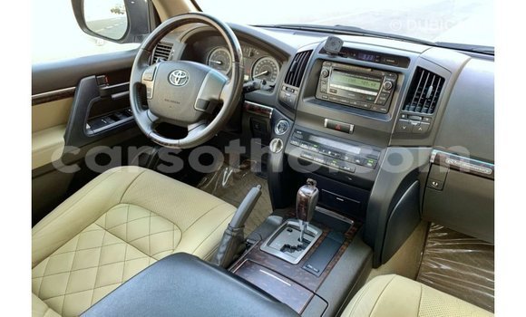 Buy Import Toyota Land Cruiser Blue Car in Import - Dubai in Maseru Buy Import Toyota Land Cruiser Blue Car in Import - Dubai in Maseru