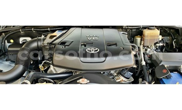 Buy Import Toyota Land Cruiser Blue Car in Import - Dubai in Maseru Buy Import Toyota Land Cruiser Blue Car in Import - Dubai in Maseru