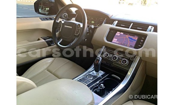 Sayi Imported Land Rover Range Rover Brown Mota in Import - Dubai a Maseru Sayi Imported Land Rover Range Rover Brown Mota in Import - Dubai a Maseru