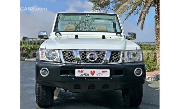 Sayi Imported Nissan Patrol White Mota in Import - Dubai a Maseru Sayi Imported Nissan Patrol White Mota in Import - Dubai a Maseru
