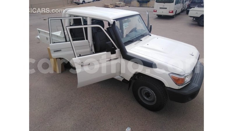 Big with watermark toyota land cruiser maseru import dubai 18854