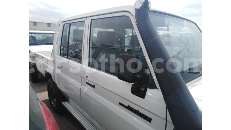 Big with watermark toyota land cruiser maseru import dubai 18855