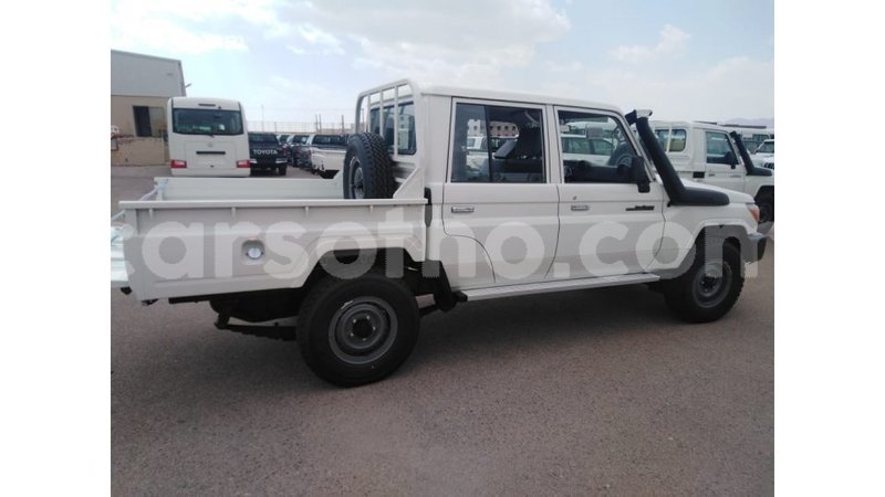 Big with watermark toyota land cruiser maseru import dubai 18855