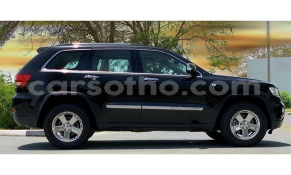Buy Import Jeep Grand Cherokee Black Car in Import - Dubai in Maseru Buy Import Jeep Grand Cherokee Black Car in Import - Dubai in Maseru