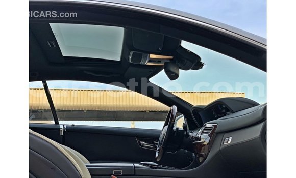 Sayi Imported Mercedes-Benz 190 White Mota in Import - Dubai a Maseru Sayi Imported Mercedes-Benz 190 White Mota in Import - Dubai a Maseru