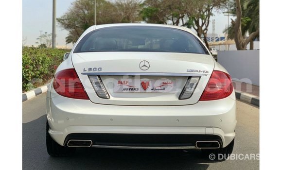 Sayi Imported Mercedes-Benz 190 White Mota in Import - Dubai a Maseru Sayi Imported Mercedes-Benz 190 White Mota in Import - Dubai a Maseru