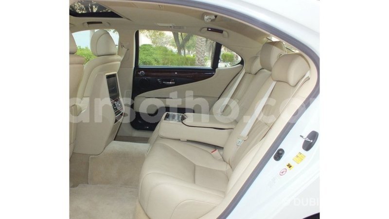 Big with watermark lexus ls maseru import dubai 18860