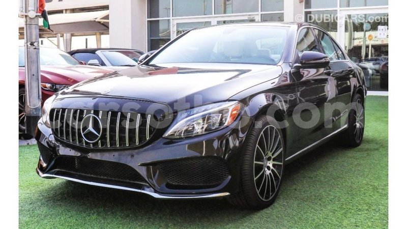 Big with watermark mercedes benz 600 maseru import dubai 18862