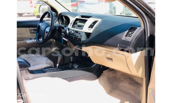 Sayi Imported Toyota Fortuner Black Mota in Import - Dubai a Maseru Sayi Imported Toyota Fortuner Black Mota in Import - Dubai a Maseru