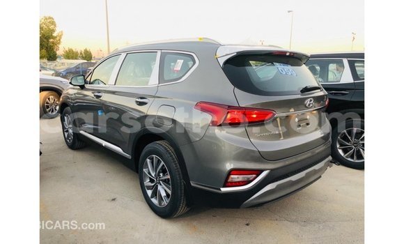 Sayi Imported Hyundai Santa Fe Brown Mota in Import - Dubai a Maseru Sayi Imported Hyundai Santa Fe Brown Mota in Import - Dubai a Maseru