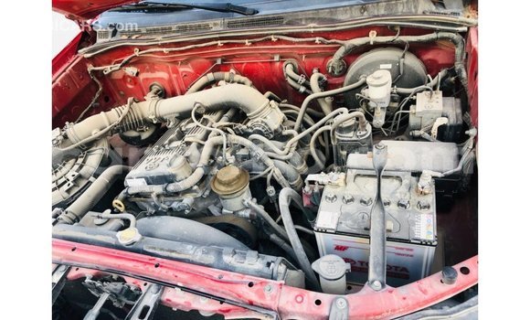 Sayi Imported Toyota Hilux Red Mota in Import - Dubai a Maseru Sayi Imported Toyota Hilux Red Mota in Import - Dubai a Maseru