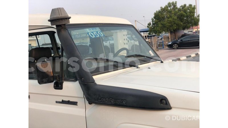 Big with watermark toyota land cruiser maseru import dubai 18869