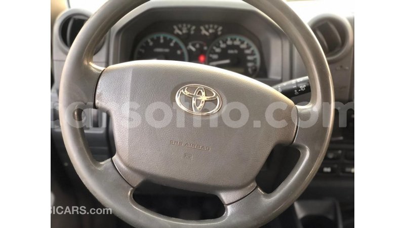 Big with watermark toyota land cruiser maseru import dubai 18869