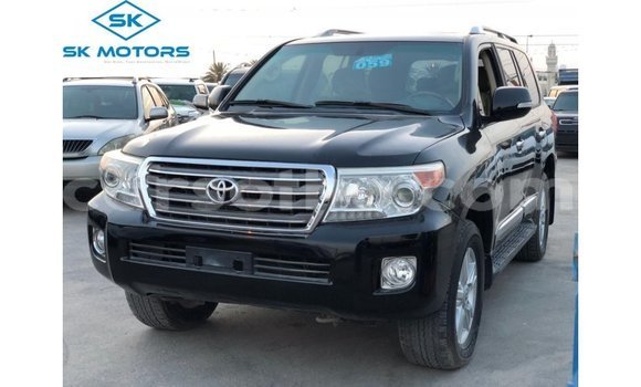 Buy Import Toyota Land Cruiser Black Car in Import - Dubai in Maseru Buy Import Toyota Land Cruiser Black Car in Import - Dubai in Maseru
