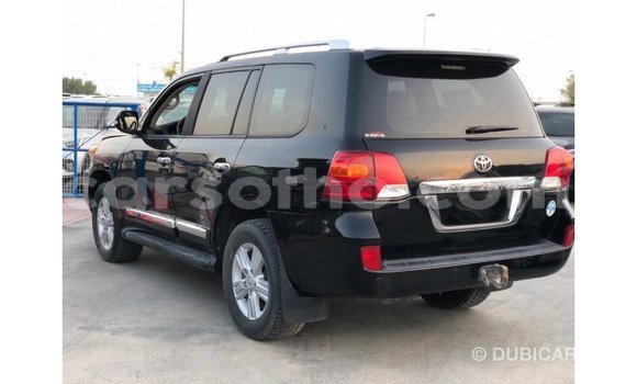 Buy Import Toyota Land Cruiser Black Car in Import - Dubai in Maseru Buy Import Toyota Land Cruiser Black Car in Import - Dubai in Maseru