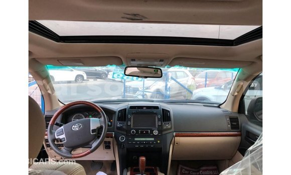 Buy Import Toyota Land Cruiser Black Car in Import - Dubai in Maseru Buy Import Toyota Land Cruiser Black Car in Import - Dubai in Maseru
