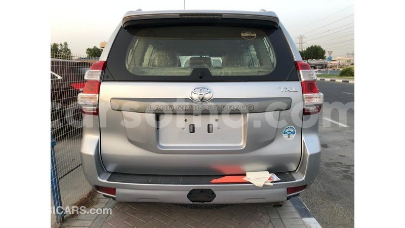 Big with watermark toyota prado maseru import dubai 18873