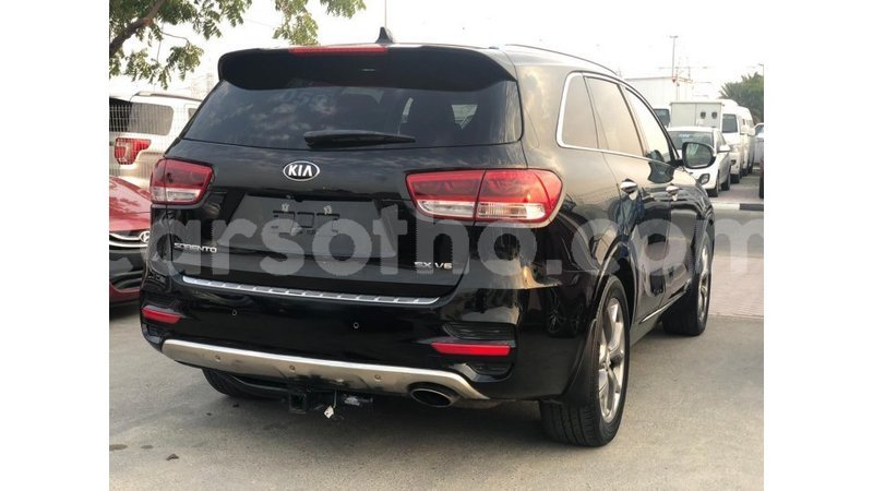 Big with watermark kia sorento maseru import dubai 18875