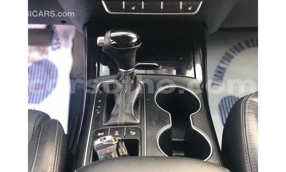 Sayi Imported Kia Sorento Black Mota in Import - Dubai a Maseru Sayi Imported Kia Sorento Black Mota in Import - Dubai a Maseru