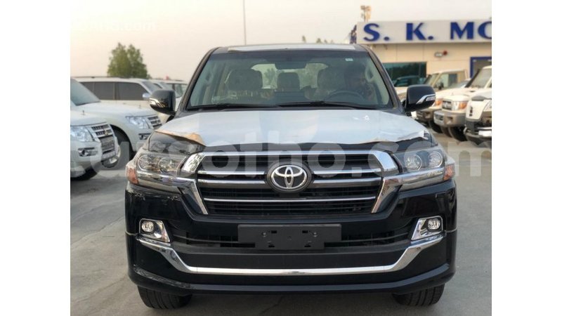 Big with watermark toyota land cruiser maseru import dubai 18880