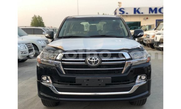 اشتري Imported Toyota Land Cruiser Black سيارة في Import - Dubai في Maseru اشتري Imported Toyota Land Cruiser Black سيارة في Import - Dubai في Maseru