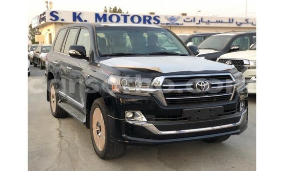 اشتري Imported Toyota Land Cruiser Black سيارة في Import - Dubai في Maseru اشتري Imported Toyota Land Cruiser Black سيارة في Import - Dubai في Maseru