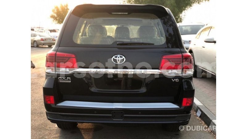 Big with watermark toyota land cruiser maseru import dubai 18880