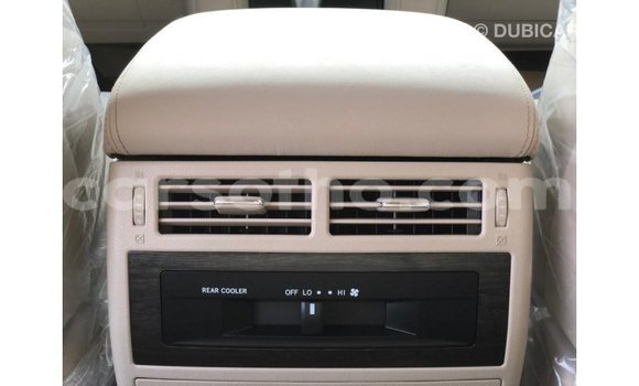 اشتري Imported Toyota Land Cruiser Black سيارة في Import - Dubai في Maseru اشتري Imported Toyota Land Cruiser Black سيارة في Import - Dubai في Maseru