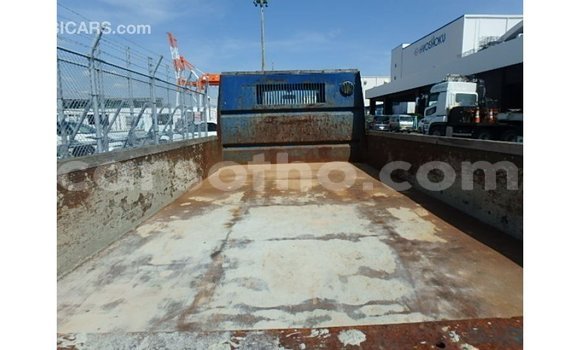 اشتري Imported Mazda 2 Blue سيارة في Import - Dubai في Maseru اشتري Imported Mazda 2 Blue سيارة في Import - Dubai في Maseru