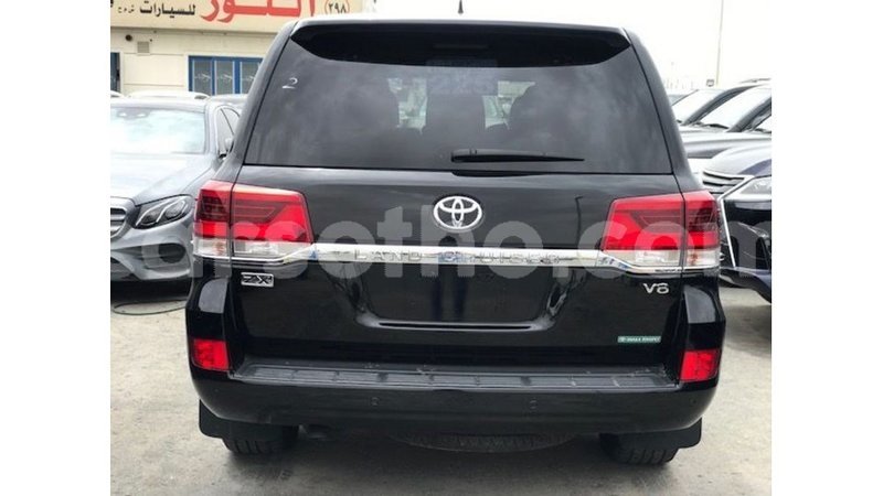 Big with watermark toyota land cruiser maseru import dubai 18892