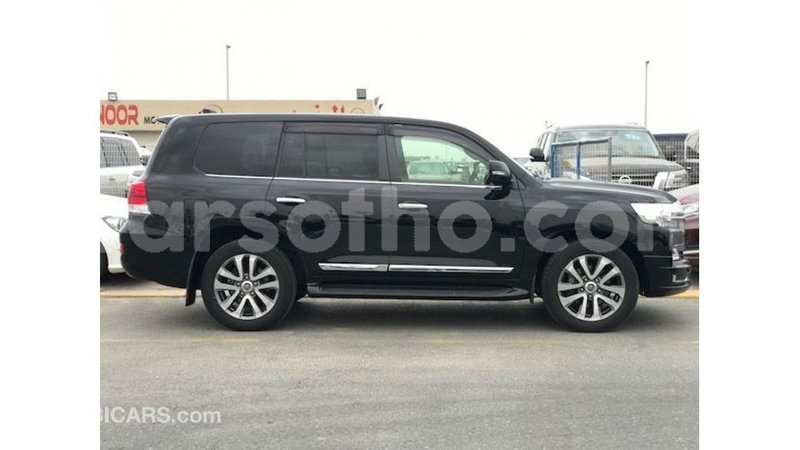 Big with watermark toyota land cruiser maseru import dubai 18892