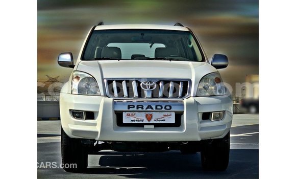Sayi Imported Toyota Prado White Mota in Import - Dubai a Maseru Sayi Imported Toyota Prado White Mota in Import - Dubai a Maseru