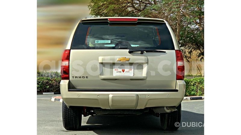 Big with watermark chevrolet tahoe maseru import dubai 18897