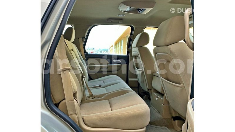 Big with watermark chevrolet tahoe maseru import dubai 18897