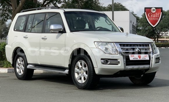 Buy Import Mitsubishi Pajero White Car in Import - Dubai in Maseru Buy Import Mitsubishi Pajero White Car in Import - Dubai in Maseru