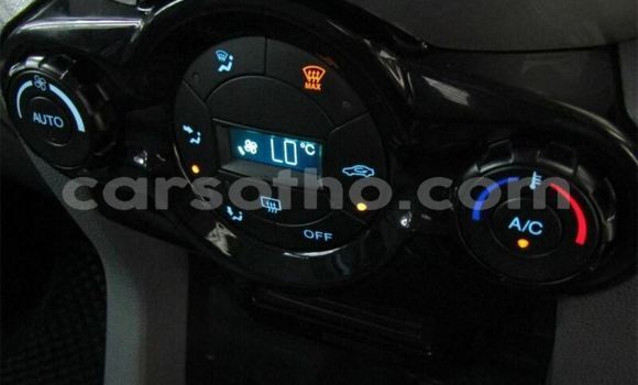 Acheter Occasion Voiture Ford EcoSport Rouge à Maseru, Maseru Acheter Occasion Voiture Ford EcoSport Rouge à Maseru, Maseru