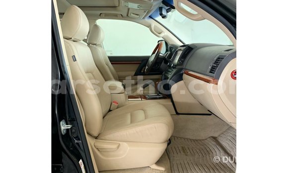 Buy Import Toyota Land Cruiser Black Car in Import - Dubai in Maseru Buy Import Toyota Land Cruiser Black Car in Import - Dubai in Maseru