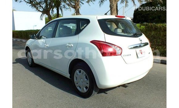 Buy Import Nissan Tiida White Car in Import - Dubai in Maseru Buy Import Nissan Tiida White Car in Import - Dubai in Maseru