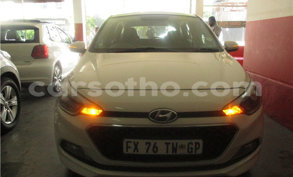 Sayi Na hannu Hyundai i20 White Mota in Butha–Buthe a Thaba-Tseka Sayi Na hannu Hyundai i20 White Mota in Butha–Buthe a Thaba-Tseka