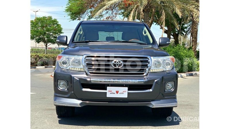 Big with watermark toyota land cruiser maseru import dubai 18919