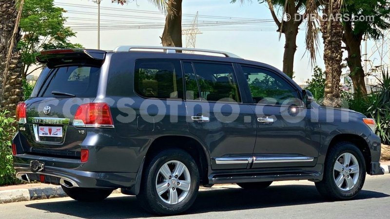 Big with watermark toyota land cruiser maseru import dubai 18919