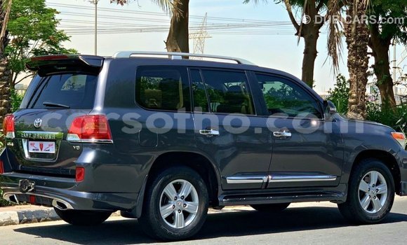 Buy Import Toyota Land Cruiser Other Car in Import - Dubai in Maseru Buy Import Toyota Land Cruiser Other Car in Import - Dubai in Maseru