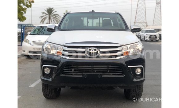 Sayi Imported Toyota Hilux Black Mota in Import - Dubai a Maseru Sayi Imported Toyota Hilux Black Mota in Import - Dubai a Maseru