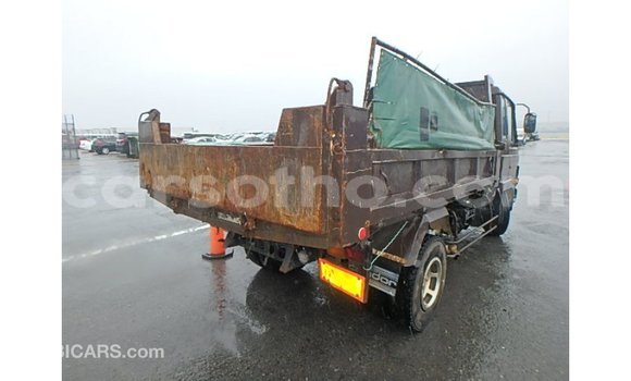 اشتري Imported Nissan Evalia Brown شاحنة في Import - Dubai في Maseru اشتري Imported Nissan Evalia Brown شاحنة في Import - Dubai في Maseru