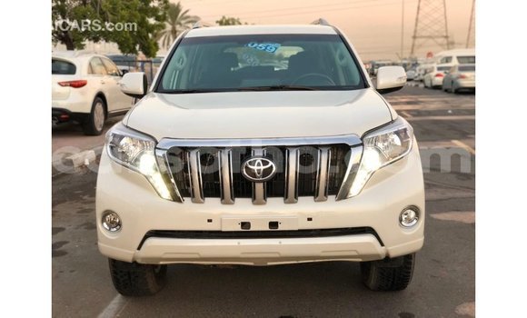 Sayi Imported Toyota Prado White Mota in Import - Dubai a Maseru Sayi Imported Toyota Prado White Mota in Import - Dubai a Maseru