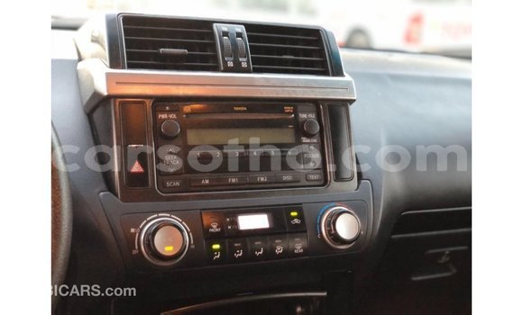 Sayi Imported Toyota Prado White Mota in Import - Dubai a Maseru Sayi Imported Toyota Prado White Mota in Import - Dubai a Maseru