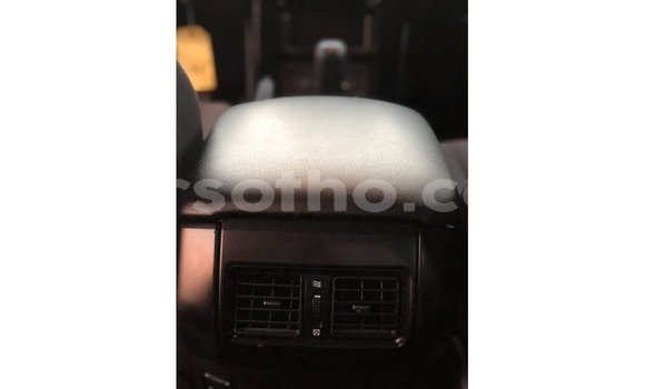Sayi Imported Toyota Prado White Mota in Import - Dubai a Maseru Sayi Imported Toyota Prado White Mota in Import - Dubai a Maseru
