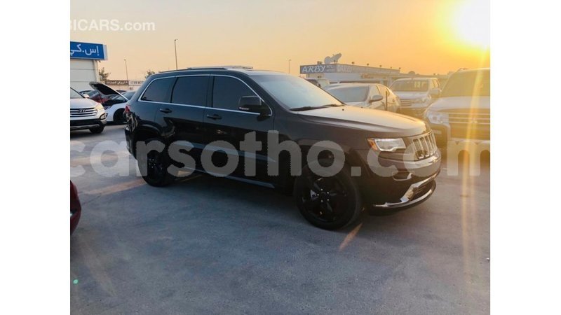 Big with watermark jeep grand cherokee maseru import dubai 18938