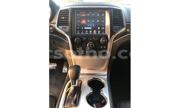 Sayi Imported Jeep Grand Cherokee Black Mota in Import - Dubai a Maseru Sayi Imported Jeep Grand Cherokee Black Mota in Import - Dubai a Maseru